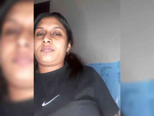 SexyCherri webcam