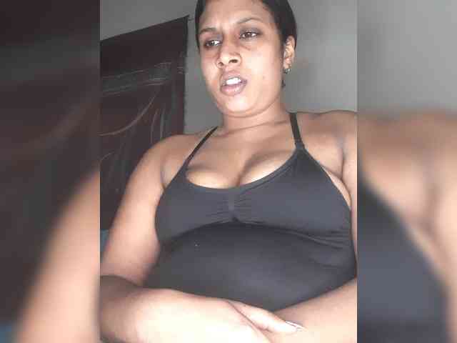 SexyCherri Live Webcam on BongaCams