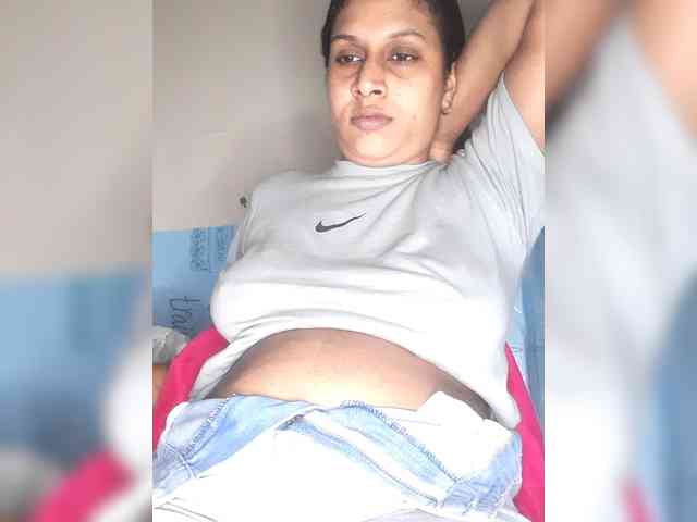 SexyCherri webcam