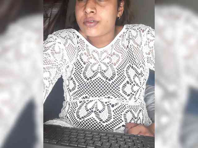 SexyCherri webcam