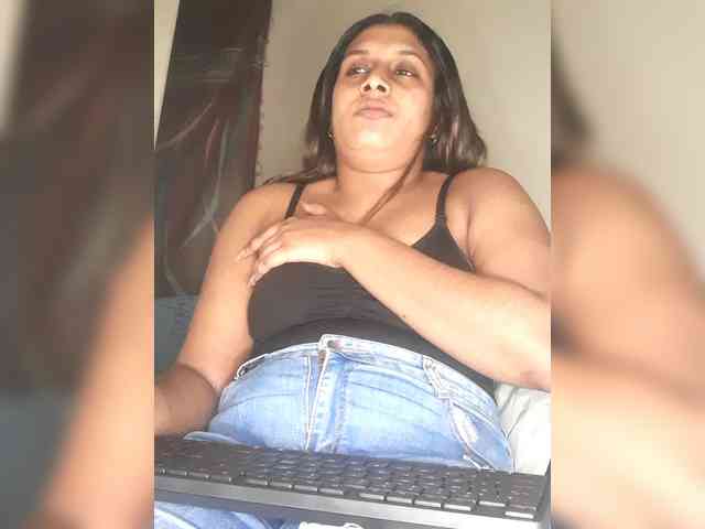 SexyCherri webcam