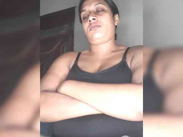 SexyCherri webcam