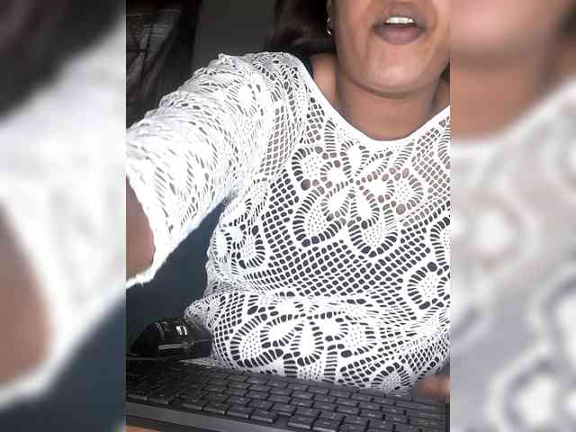 SexyCherri webcam