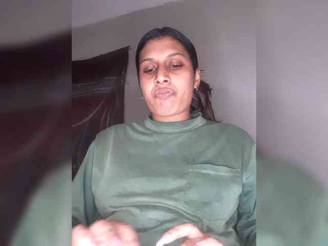SexyCherri webcam