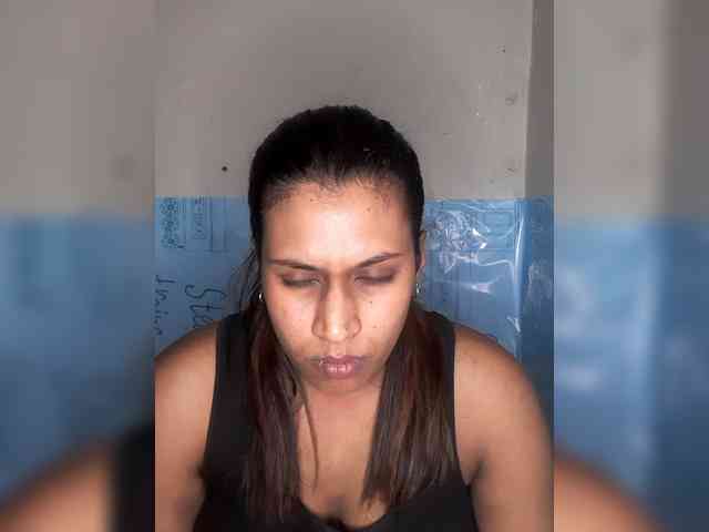SexyCherri webcam