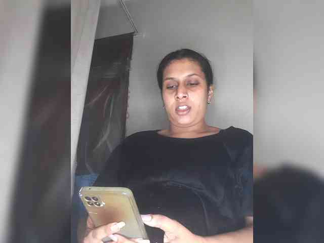 SexyCherri webcam