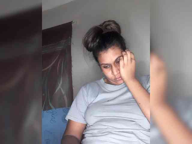 SexyCherri webcam