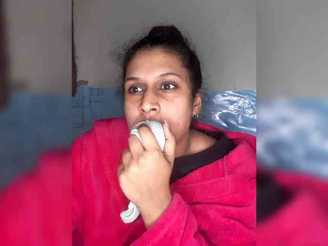 SexyCherri webcam