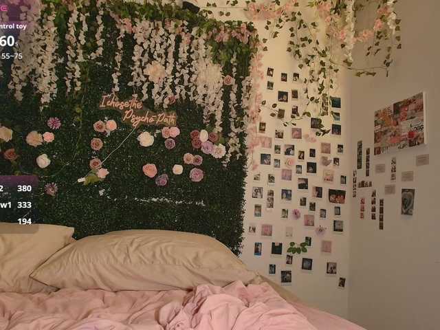 LyraCovee Live Cam on BongaCams