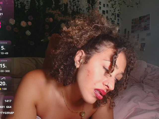 lyracovee cam belle