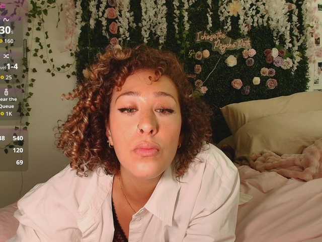 lyracovee live sex show