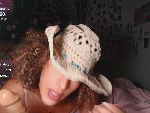lyracovee live sex show