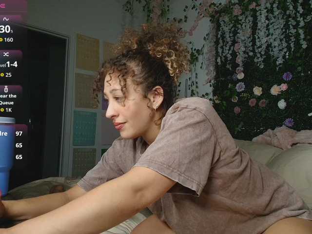 LyraCovee live cam on BongaCams
