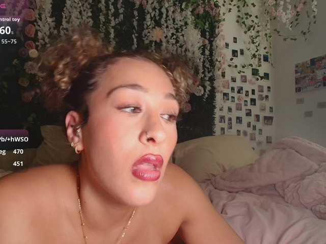lyracovee