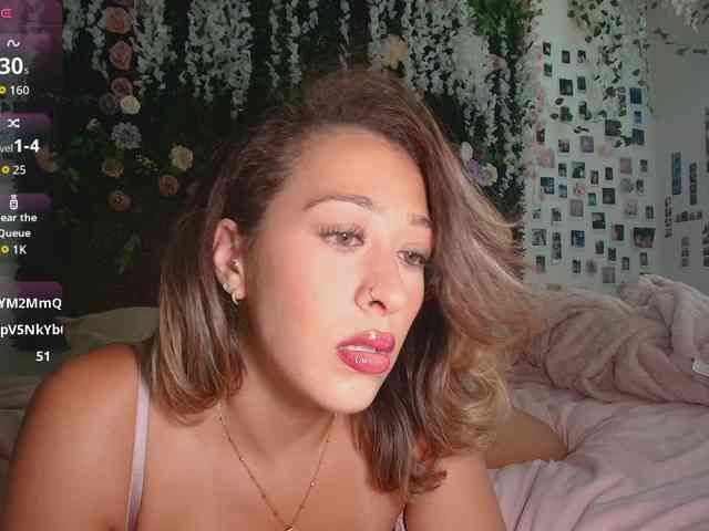 LyraCovee Sex Cam Show