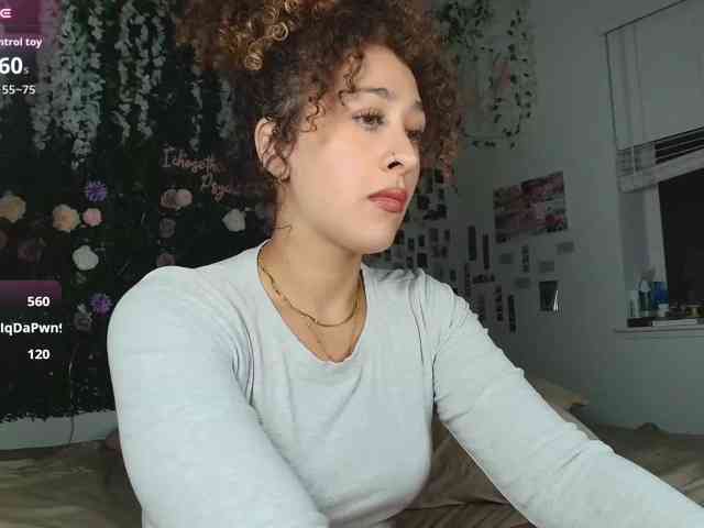 LyraCovee LyraCovee