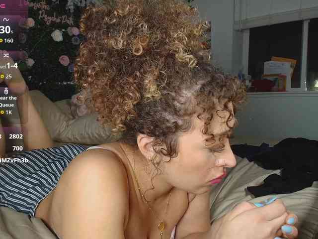 LyraCovee webcam