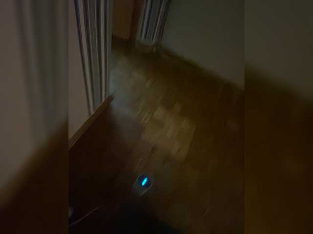 Josie-Den live cam preview