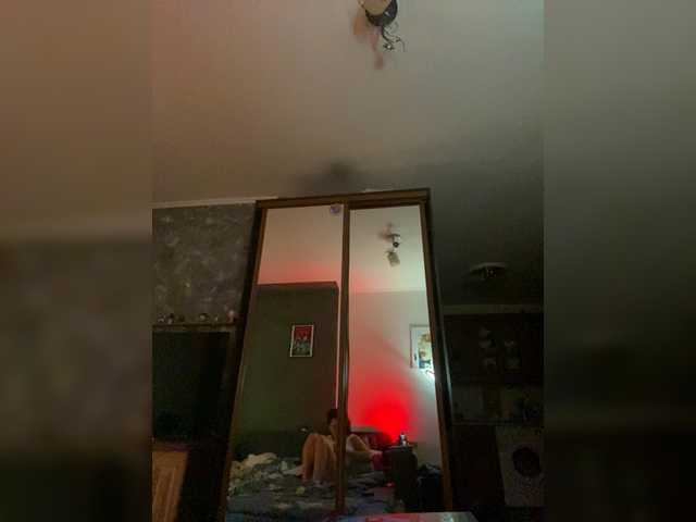 Josie-Den live cam on BongaCams