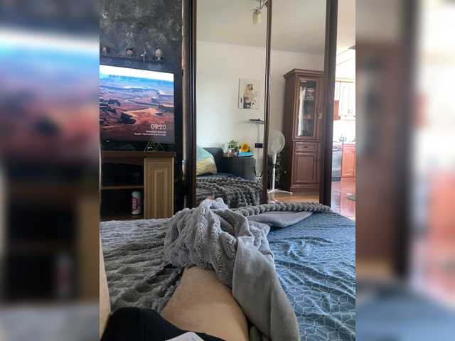Josie-Den live cam on BongaCams