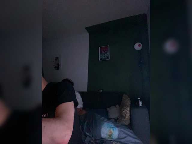 Josie-Den live cam on BongaCams