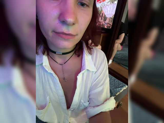 Josie-Den live cam on BongaCams
