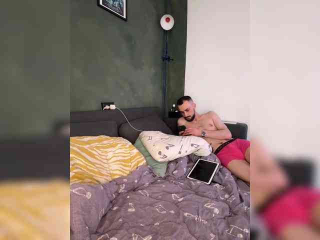 Josie-Den webcam