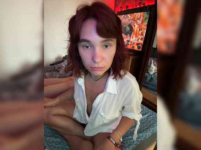 Josie-Den webcam