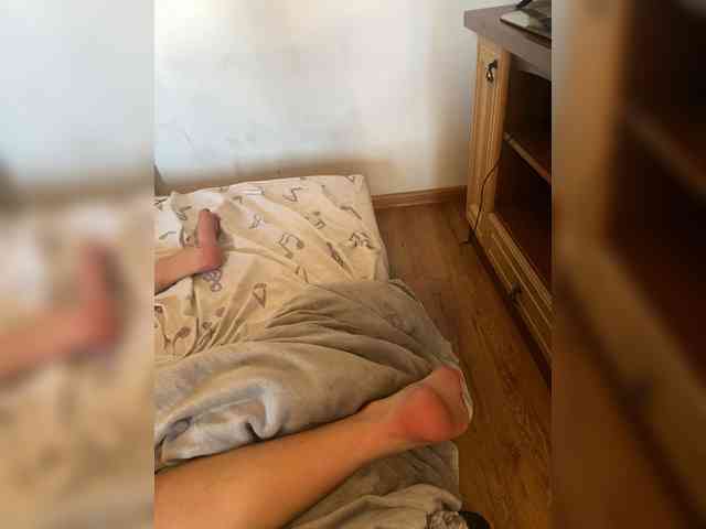 Josie-Den webcam