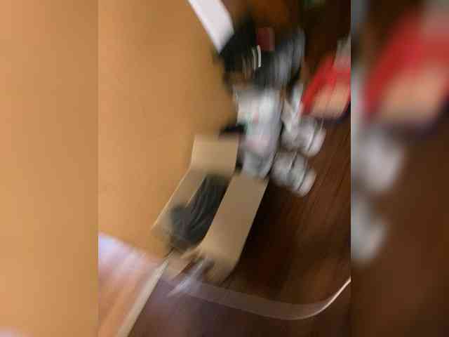 Josie-Den Sex Cam Show