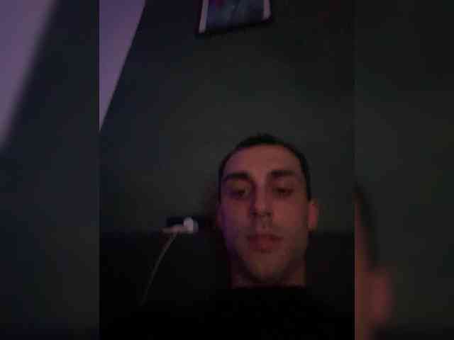 Josie-Den webcam