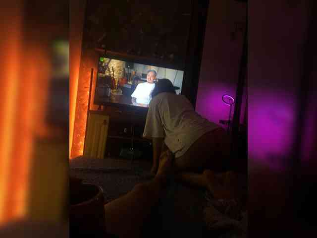 Josie-Den webcam