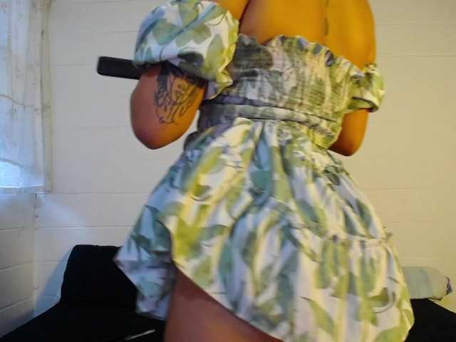Wildcherry02 live cam on BongaCams