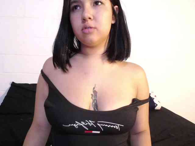 Wildcherry02 webcam