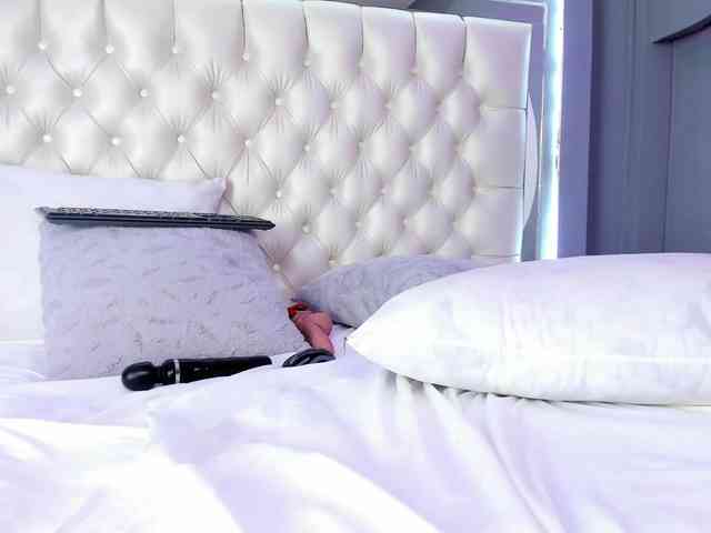 Megan-foxxx webcam
