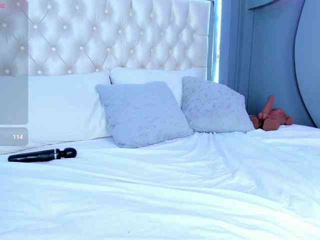 Megan-foxxx webcam
