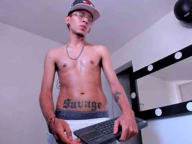 Alejandro900