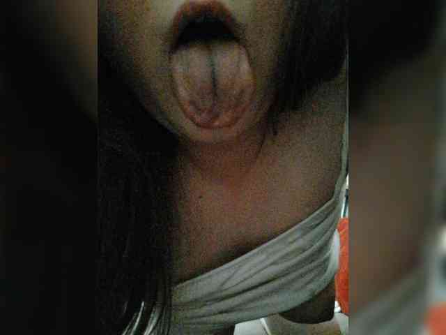 Siiimii998 webcam