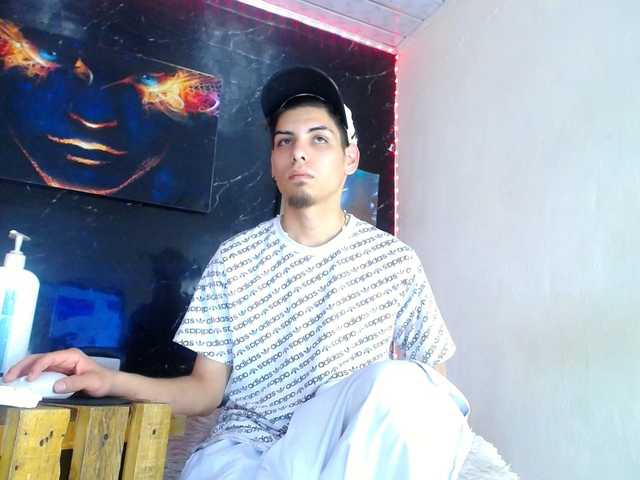 KeishasexyBrood live cam