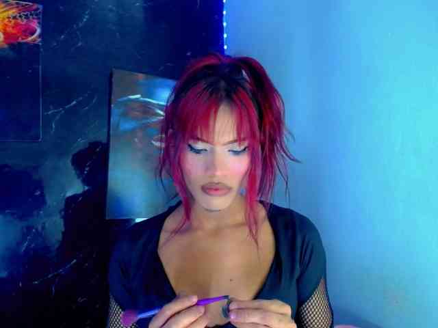 KeishasexyBrood Sex Cam Show
