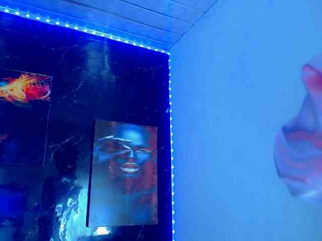KeishasexyBrood Sex Cam Show