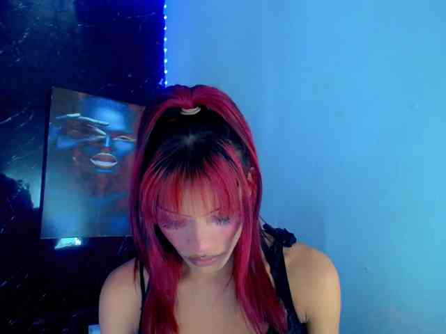 KeishasexyBrood Sex Cam Show