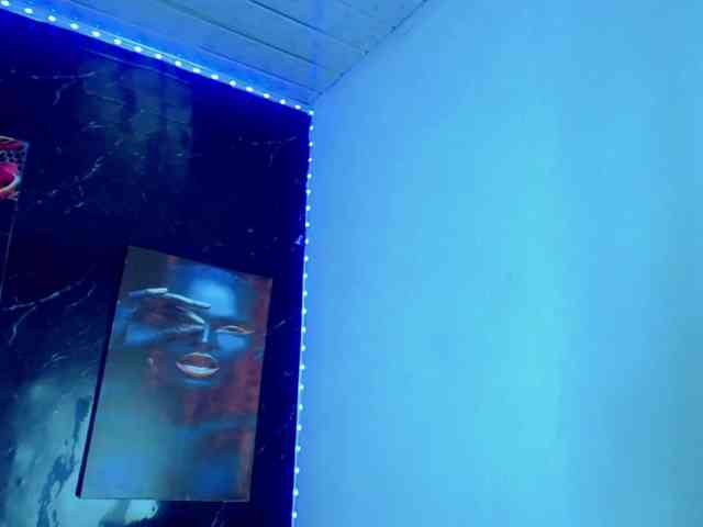 KeishasexyBrood Sex Cam Show