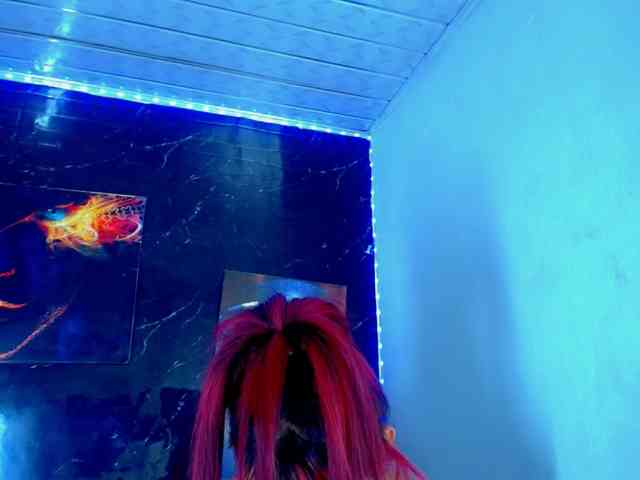 KeishasexyBrood Sex Cam Show