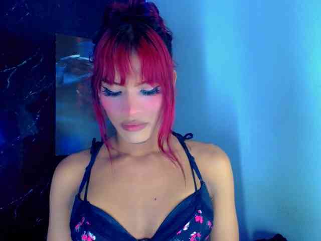 KeishasexyBrood Sex Cam Show
