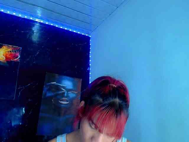 KeishasexyBrood Sex Cam Show