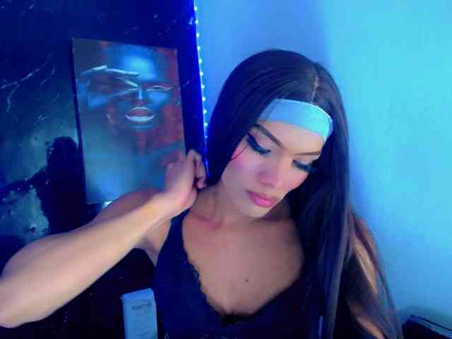 KeishasexyBrood Sex Cam Show