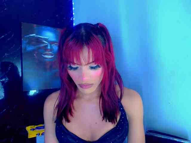 KeishasexyBrood Sex Cam Show