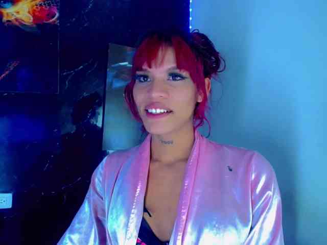 KeishasexyBrood Sex Cam Show