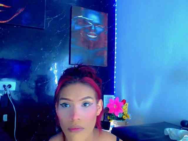 KeishasexyBrood Sex Cam Show